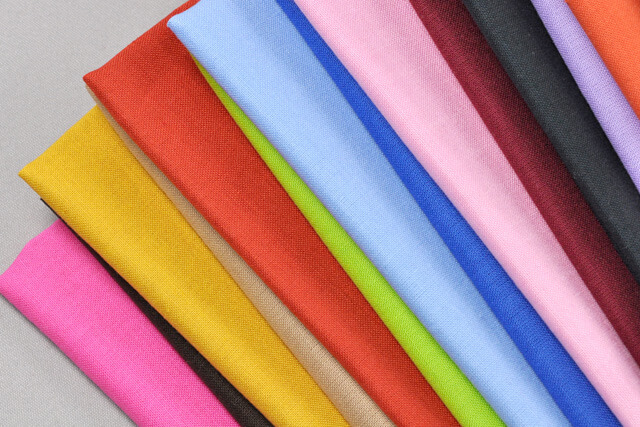 Best Fabrics for Baby Clothes - Broadcloth
