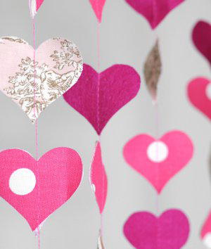 How to Make Fabric Garland