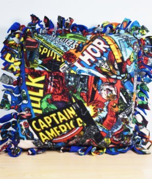 How to Make a No Sew Fleece Pillow