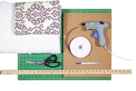 how to make a fabric corkboard-materials