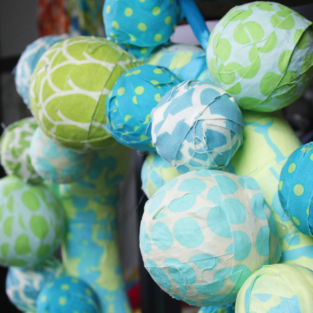 fabric ball wreath finished-2