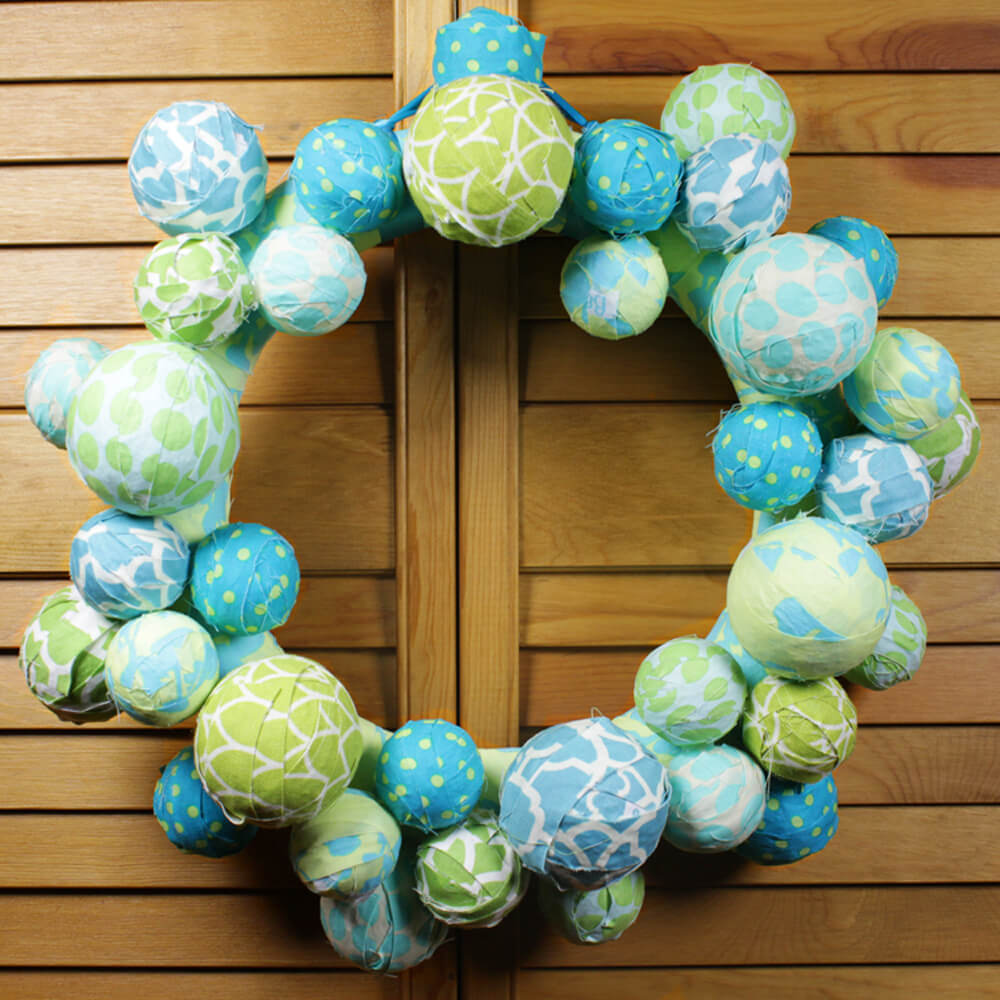 fabric ball wreath finished-3