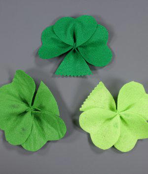 How to Make a Felt Shamrock