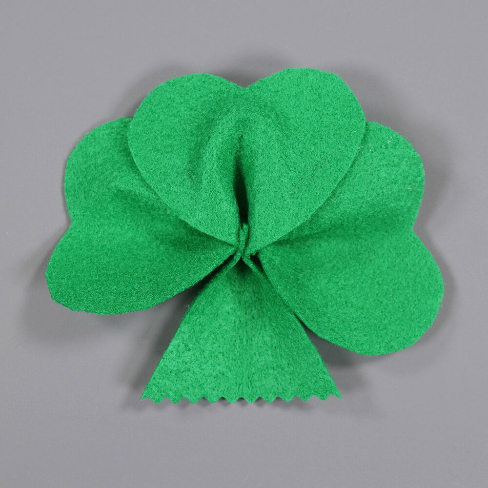 How to Make a Felt Shamrock - Finished
