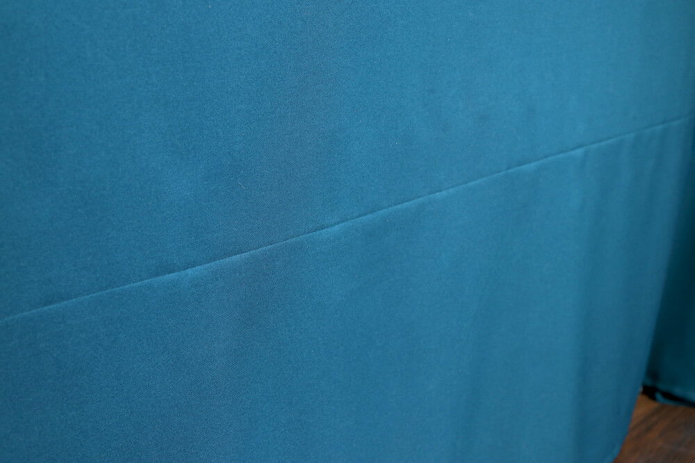 How To Make a Tablecloth - Seam