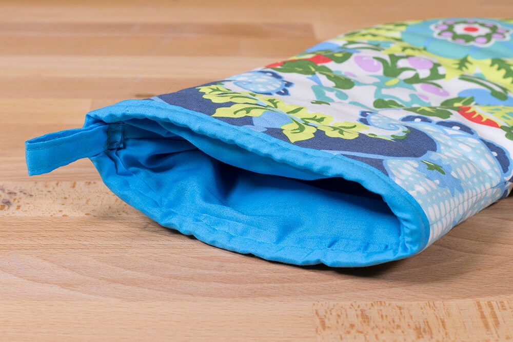 How to Make an Oven Mitt - Finished