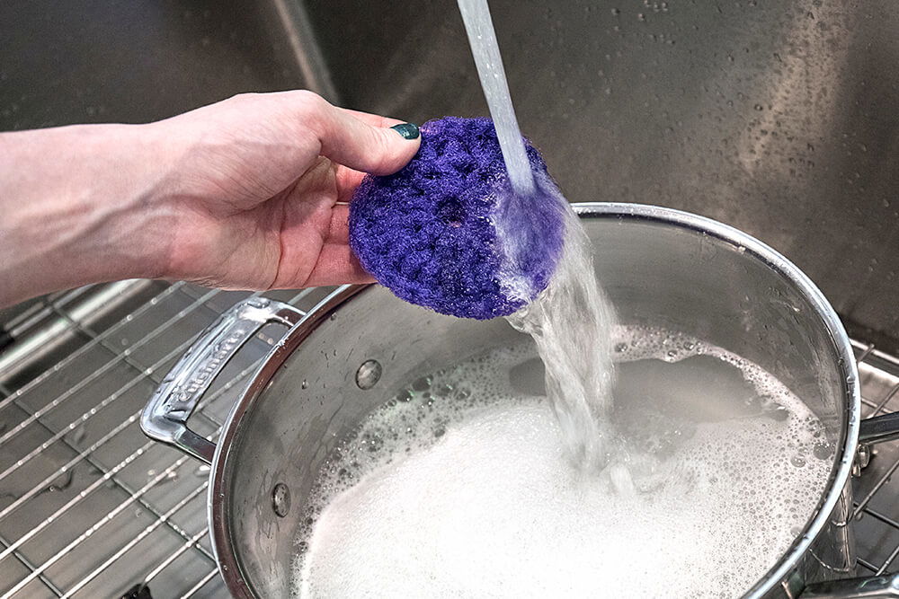 How to Make Kitchen Scrubbies