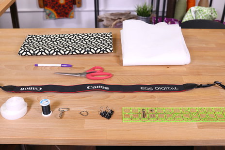 How to Make a Camera Strap with a Lens Cap Pouch