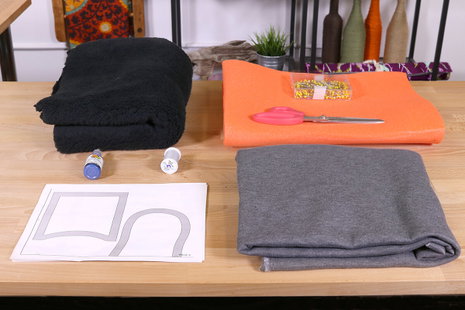 Slippers Materials