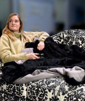 How to Make a Faux Fur Blanket