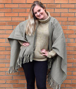 How to Make a Fringed Shawl