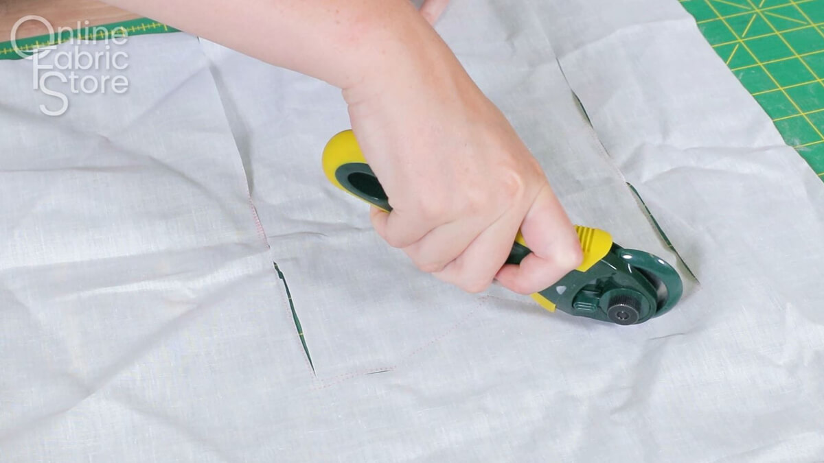 Rotary cutter and mat