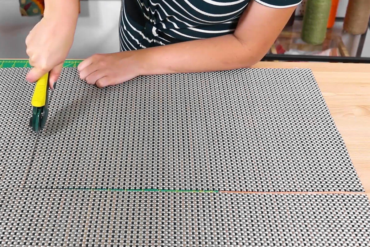 Cutting Phifertex