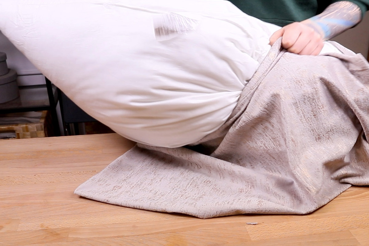 Rhino Baby — FMS96 |, image size:1200x800